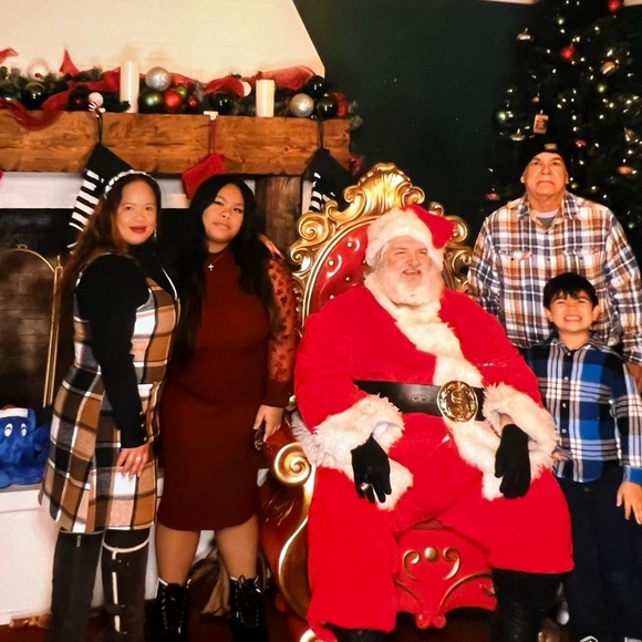 Meet your Posher, Jocelyn - Picture 4 of 4